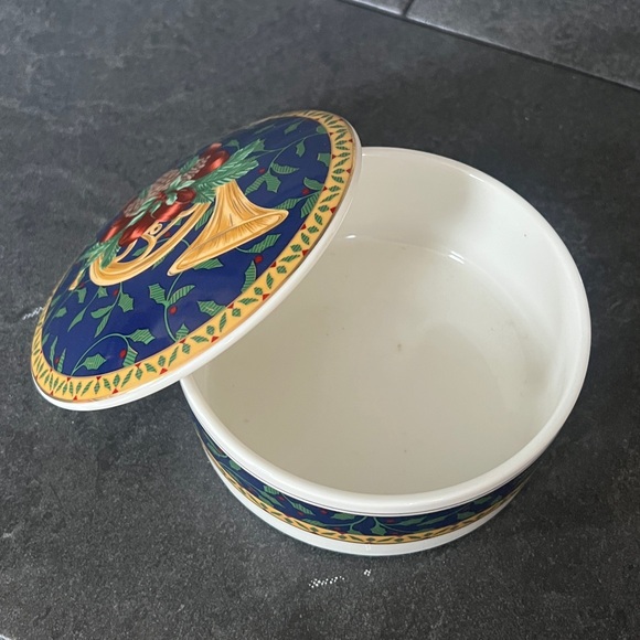 Mikasa Decorative Holiday Bowl w/ Lid - Picture 2 of 7